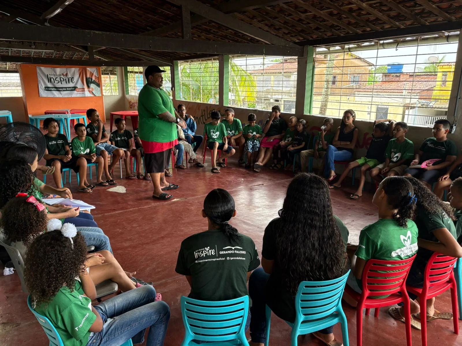 Roda de conversa com crianças e jovens do Inspire